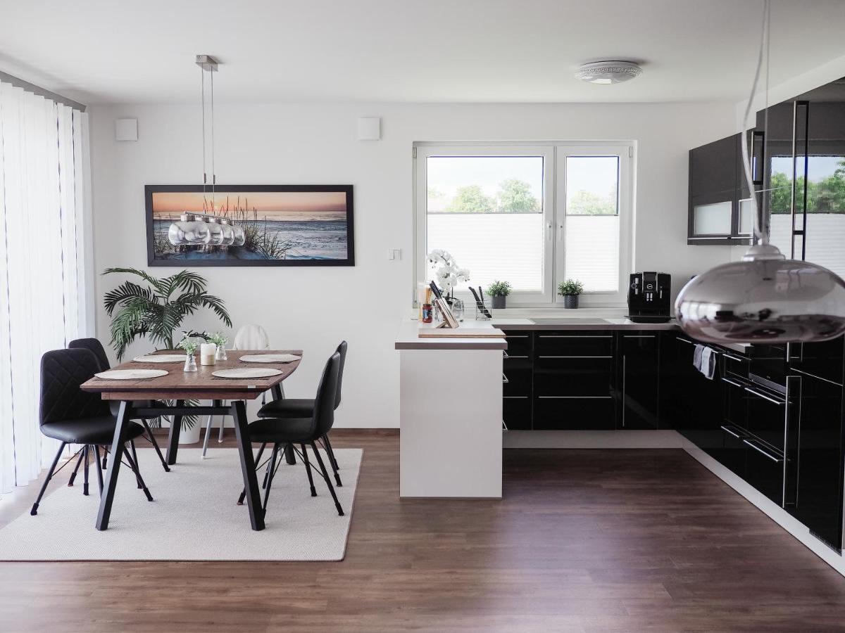 Moderne Ferienwohnung Mit Seeblick & Terrasse 96Qm Grossraeschen Dış mekan fotoğraf